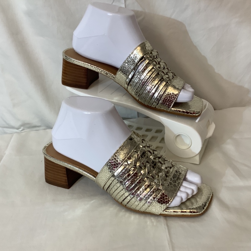 NWOT‎ Aerosoles Evette slide sandal shiny silver sz. 7.5 - Picture 3 of 8